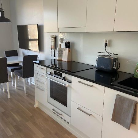 Parvekkeellinen Yksioe Keskustassa Apartman Turku Kültér fotó