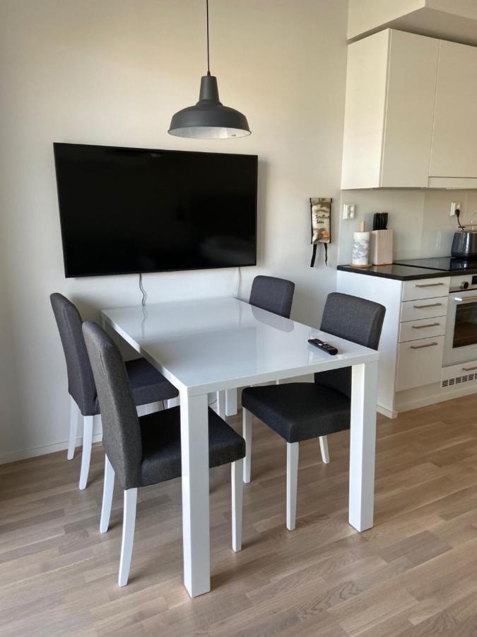 Parvekkeellinen Yksioe Keskustassa Apartman Turku Kültér fotó