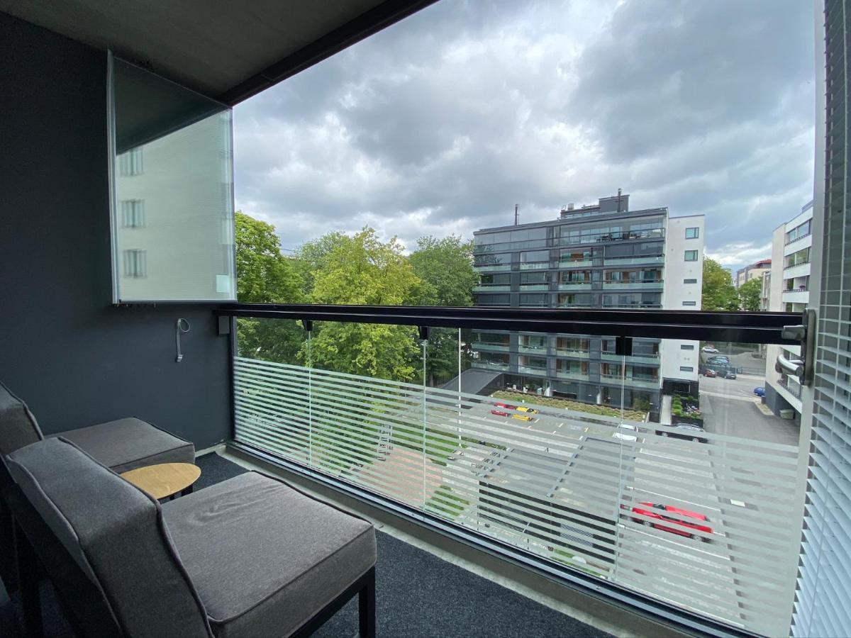 Parvekkeellinen Yksioe Keskustassa Apartman Turku Kültér fotó